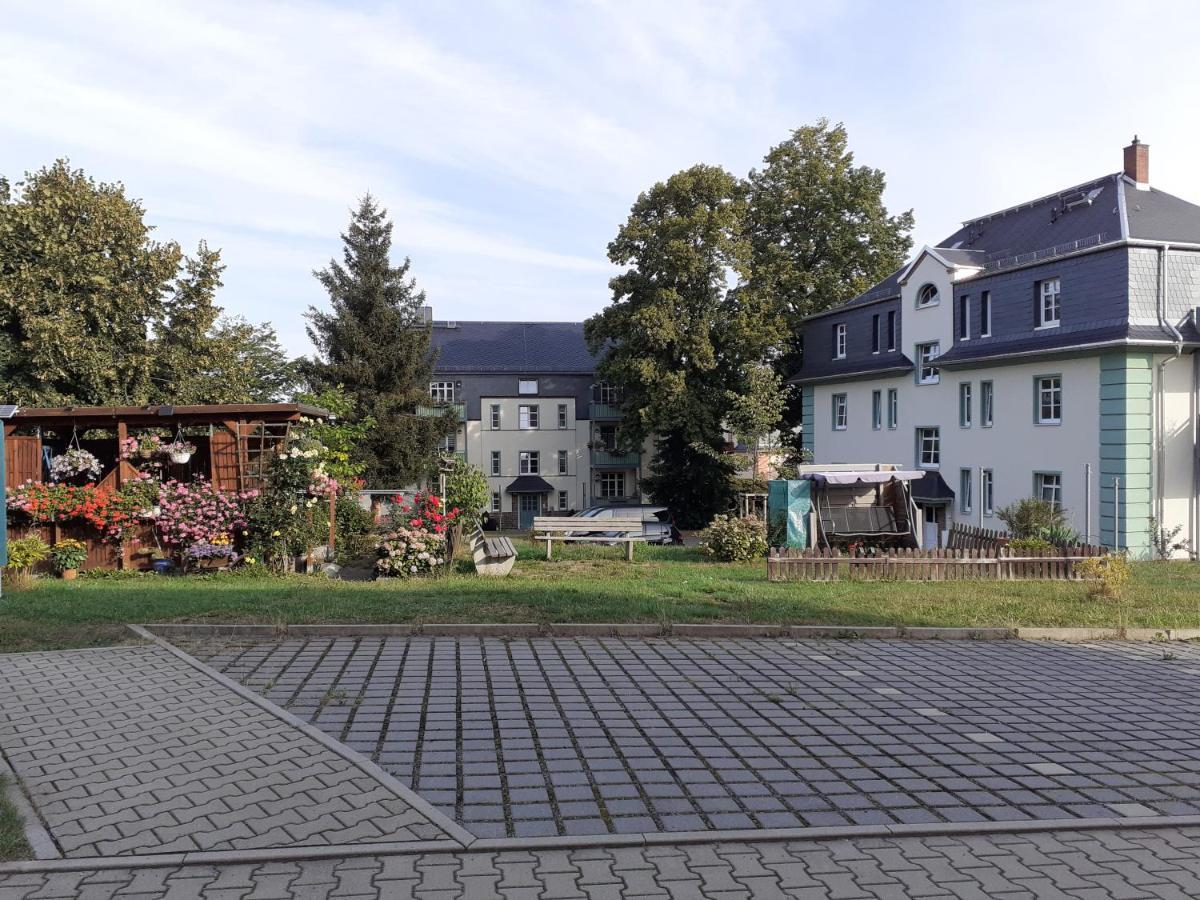 Ferienwohnung - August-Bebel-Str. 19 Oelsnitz  Bagian luar foto